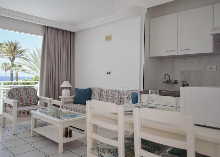 Acapulco Ocean View 公寓式酒店 San Agustín